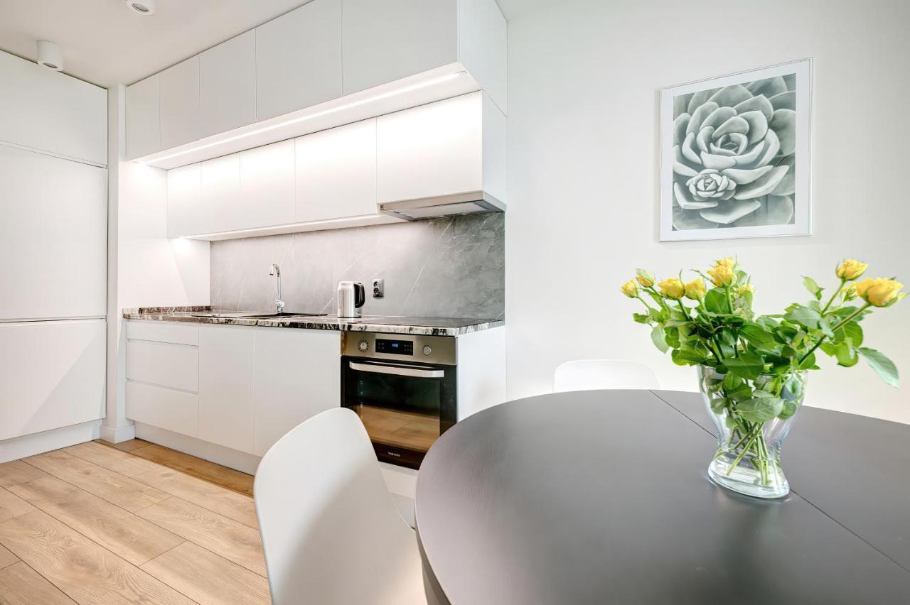 Old Town Apartments - Sw Barbary Street By Noclegi Renters Danzica Esterno foto